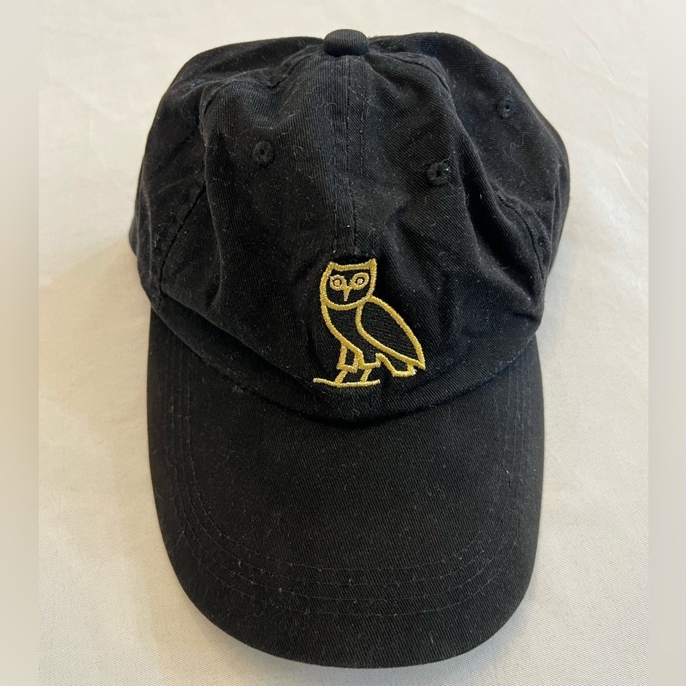 OCTOBER’S VERYOWN OVO Drake’s Line Dad Hat, OS